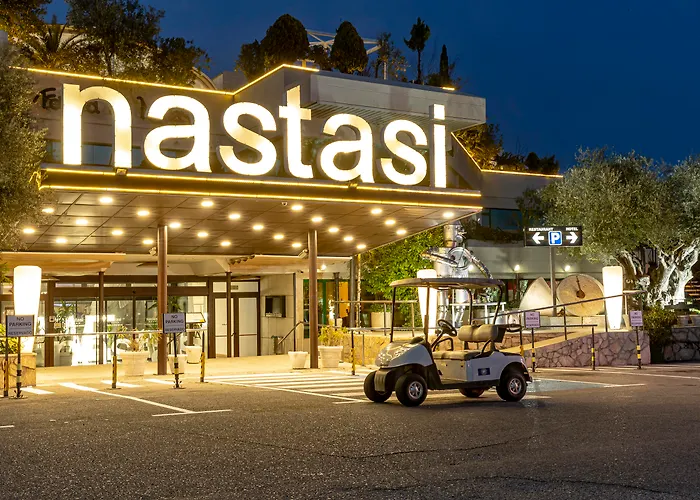 Nastasi Hotel & Spa